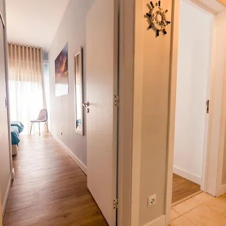 Waves Apartment *